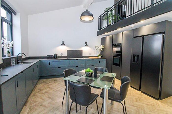 2 Bedroom Barn Conversion For Sale In Robins Barns, Colmworth Road, Little Staughton, MK44
