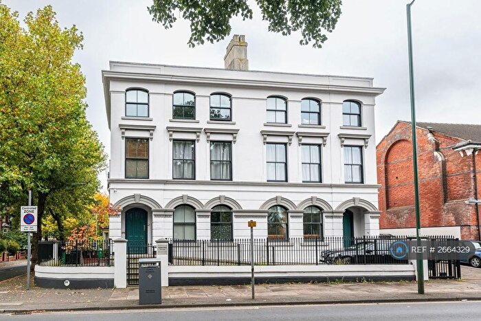 3 Bedroom Flat To Rent In Ashbourne House, Nottingham, NG1