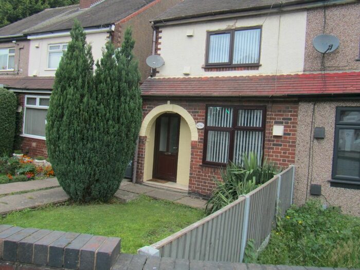 2 Bedroom Semi-Detached House To Rent In Chapel Street, Bedworth, Warwickshire, CV12