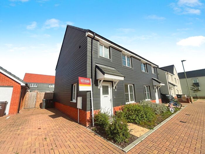 3 Bedroom Semi-Detached House To Rent In Angora Road, Andover, SP11