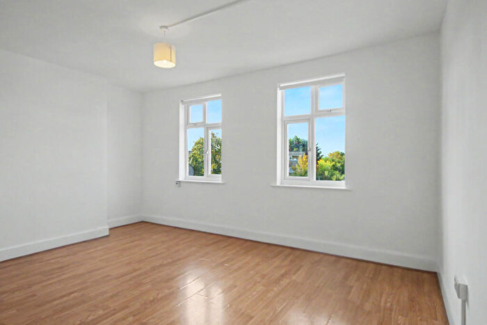 2 Bedroom Flat To Rent In Kingsbury Road, (), Kingsbury, NW9