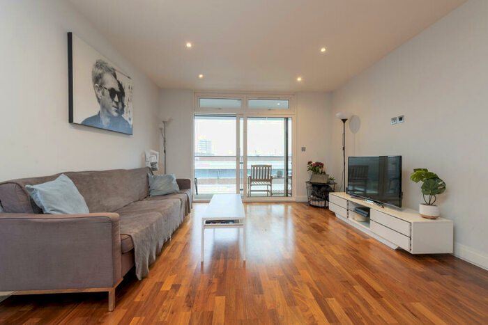 2 Bedroom Flat To Rent In Sesame Apartments, Holman Road, London, SW11