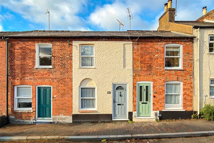 2 Bedroom Terraced House For Sale In Alma Cut, St. Albans, Hertfordshire, AL1
