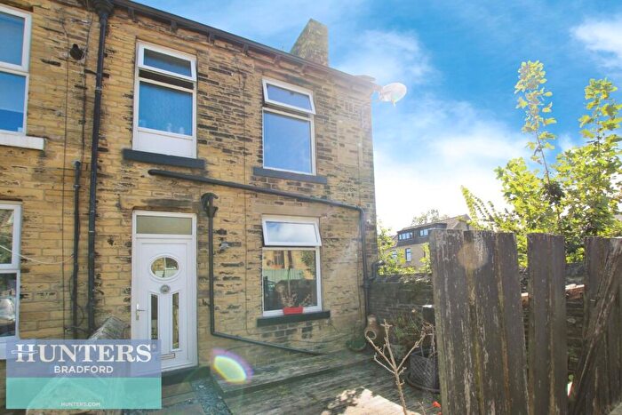 2 Bedroom End Of Terrace House To Rent In Grape Street, Allerton, Bradford, BD15