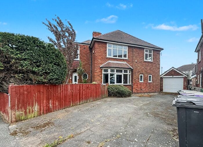 5 Bedroom Semi Detached House For Sale In Castleton Boulevard, Skegness, PE25