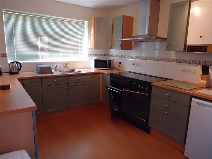6 Bedroom Detached House To Rent In Turbary Park Avenue, Bournemouth, Dorset, BH11