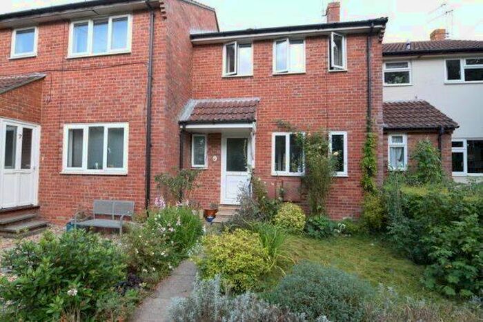 3 Bedroom Property To Rent In Fisherbridge Road, Weymouth, DT3