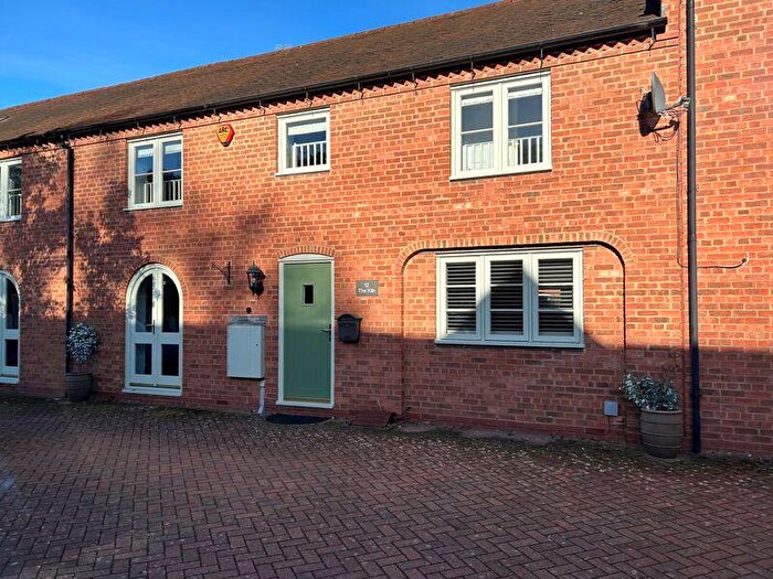 4 Bedroom Terraced House To Rent In Mill Court, Alvechurch, B48