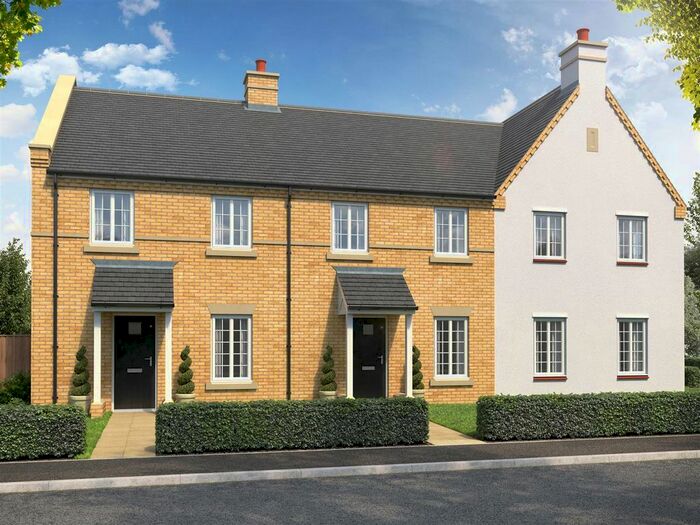 3 Bedroom Semi-Detached House For Sale In Ampthill Road, New Wixams, Bedford MK45