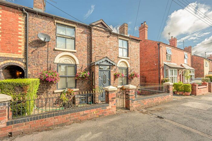 4 Bedroom Semi-Detached House For Sale In James Street, Kinver, Stourbridge, DY7