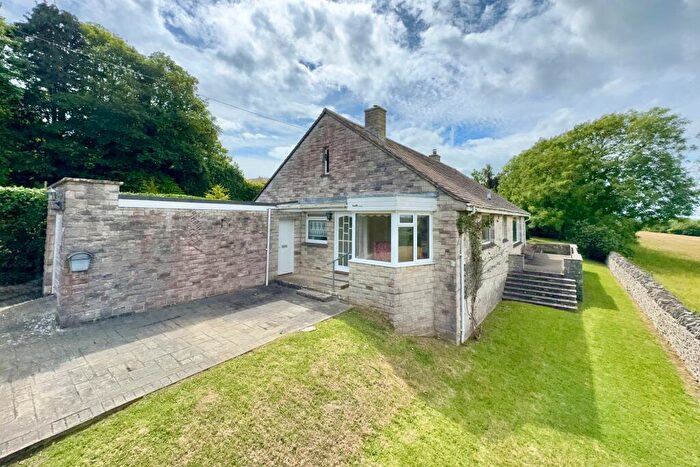 3 Bedroom Bungalow For Sale In Harmans Cross, BH19
