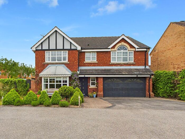 5 Bedroom Detached House For Sale In Calder Drive, Snaith, DN14