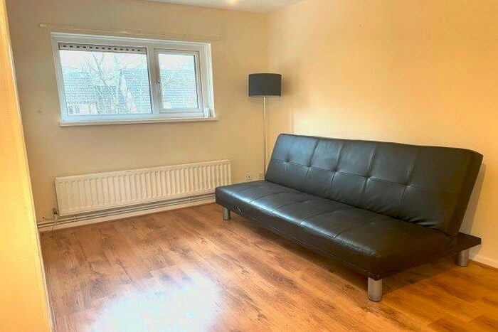 1 Bedroom Flat To Rent In Cavendish Close, Warrington WA5