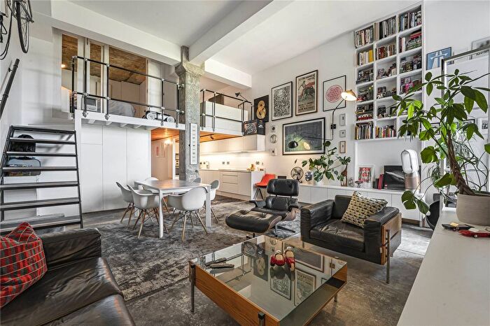 2 Bedroom Flat To Rent In Fairfield Road, London, E3