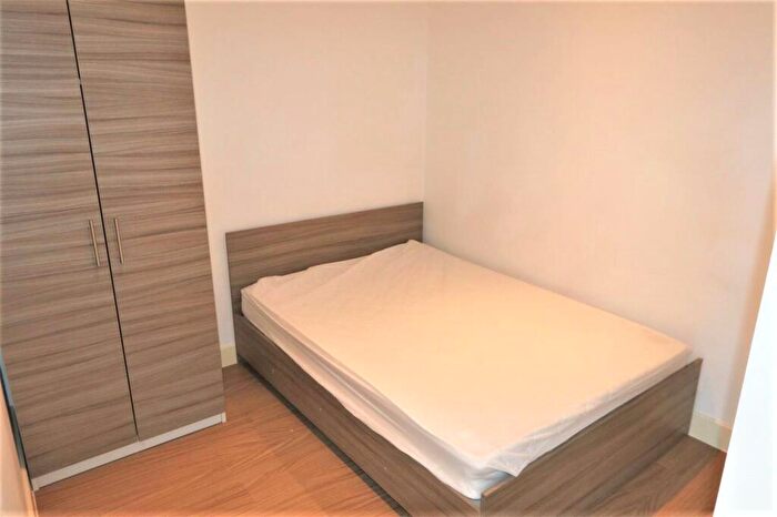 Apartment To Rent In Provincial House, Nelson Square, Bolton, BL1