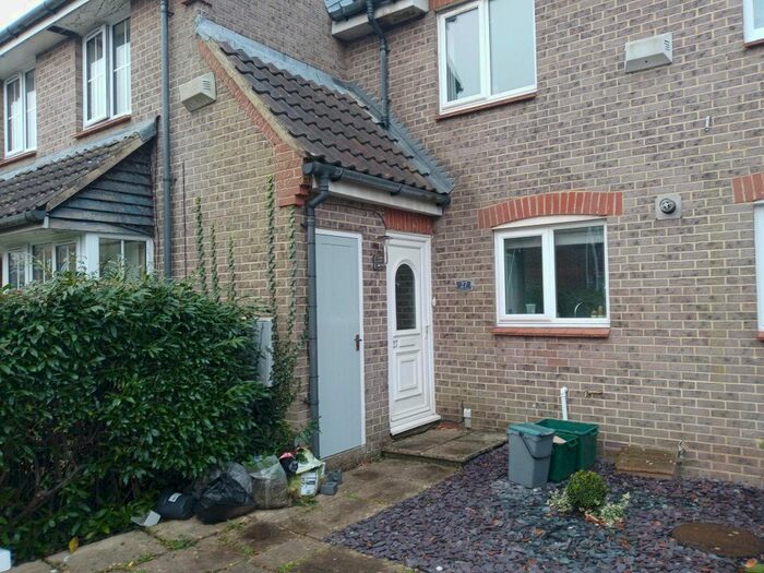2 Bedroom Property To Rent In Foxfield Avenue, Bradley Stoke, Bristol BS32