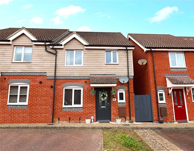 3 Bedroom Semi Detached House For Sale In Redpoll Road, Costessey, Norwich, Norfolk, NR8