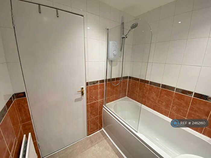 1 Bedroom Flat To Rent In Appin Road, Glasgow, G31
