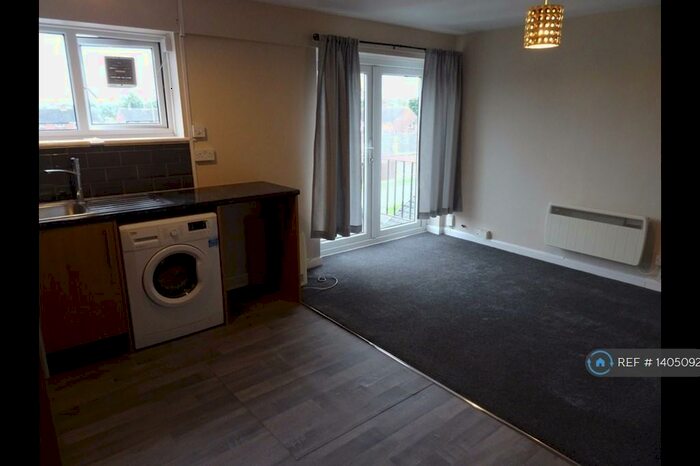 1 Bedroom Flat To Rent In St Bertelin's Court, Stafford, ST16