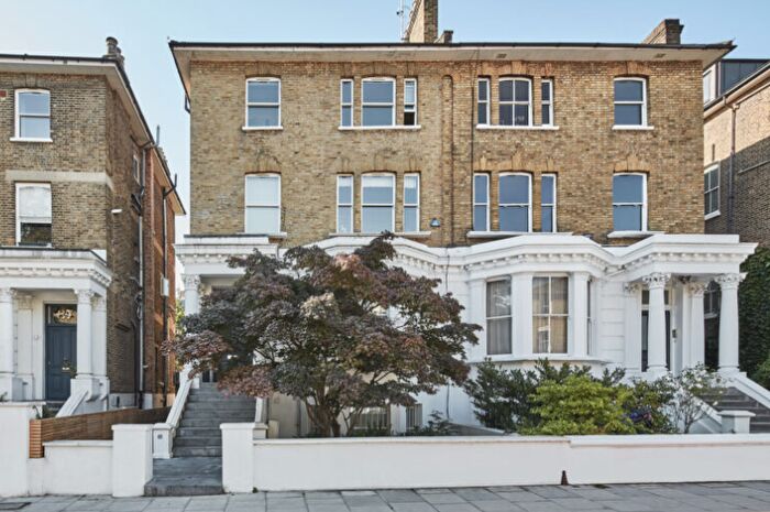 3 Bedroom Flat To Rent In Elsworthy Road, London, NW3