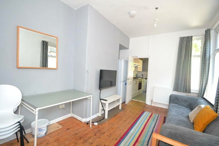 4 Bedroom Terraced House To Rent In Langdale Road, Victoria Park, Manchester, M14