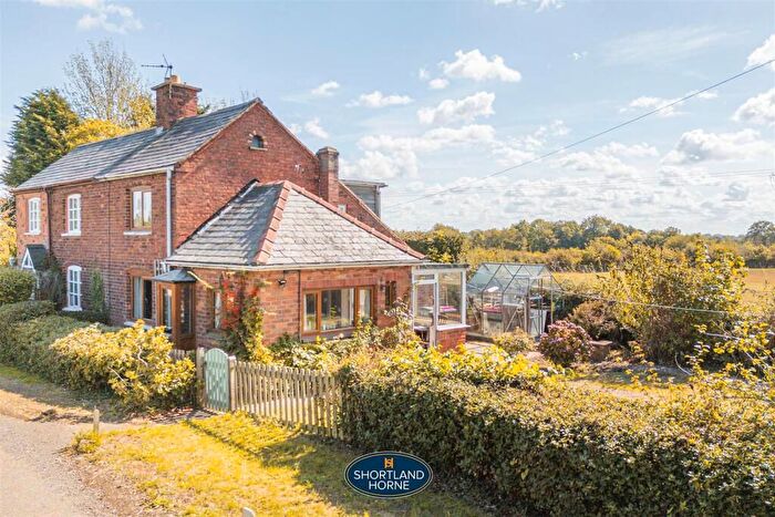 2 Bedroom Cottage For Sale In Gorsey Green Lane, Fillongley, Coventry, CV7