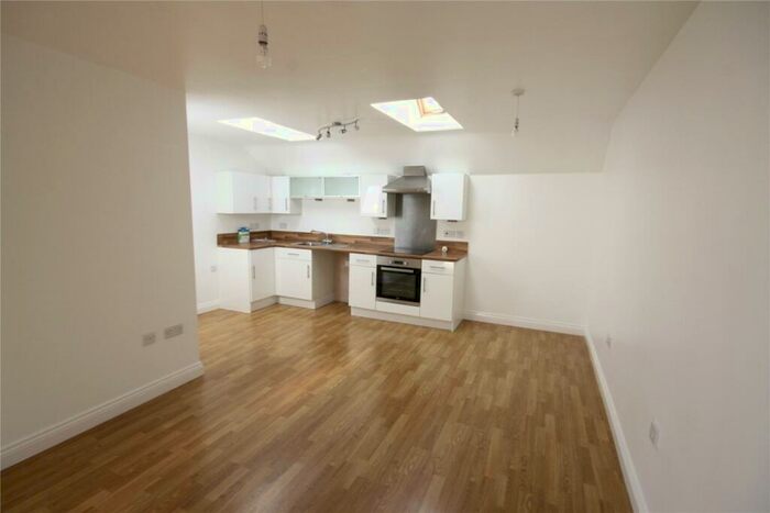 2 Bedroom Apartment To Rent In Blenheim Square, Lincoln, Lincolnshire, LN1