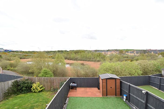 4 Bedroom Semi Detached House For Sale In Craig Hopson Avenue, Castleford, WF10