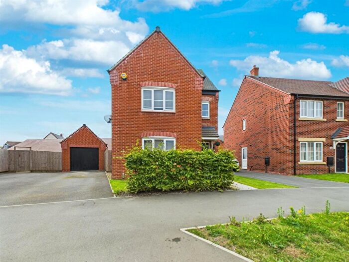 4 Bedroom Detached House For Sale In Bowes Road, Boulton Moor, Derby, DE24