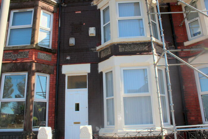 3 Bedroom House To Rent In Boaler Street, L6