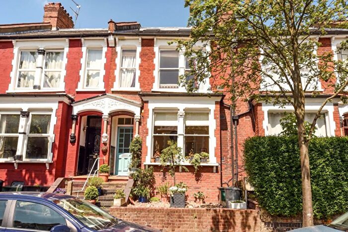 1 Bedroom Maisonette To Rent In Harberton Road, London, N19