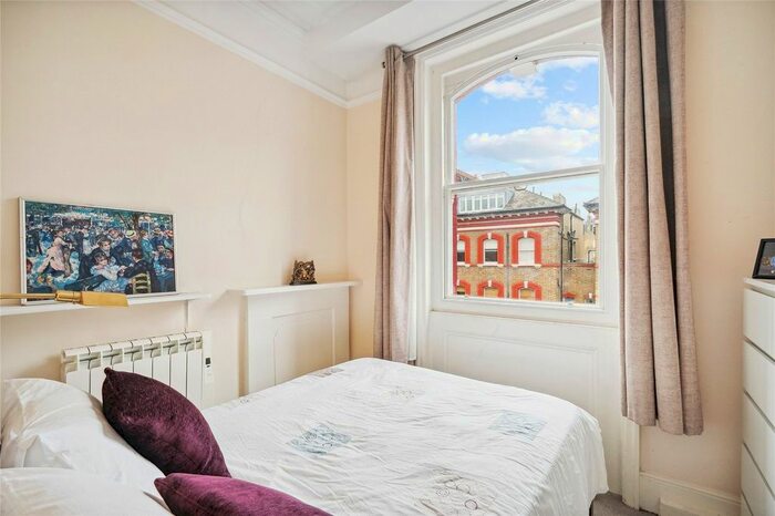 1 Bedroom Flat To Rent In Roland Gardens, South Kensington, London, SW7