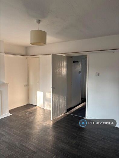 1 Bedroom Flat To Rent In Wyatts Lane, London, E17