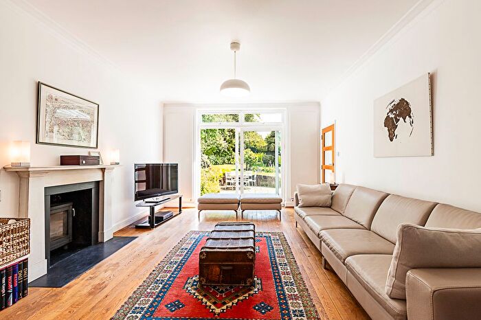 4 Bedroom Town House To Rent In Highgate West Hill, London, N6