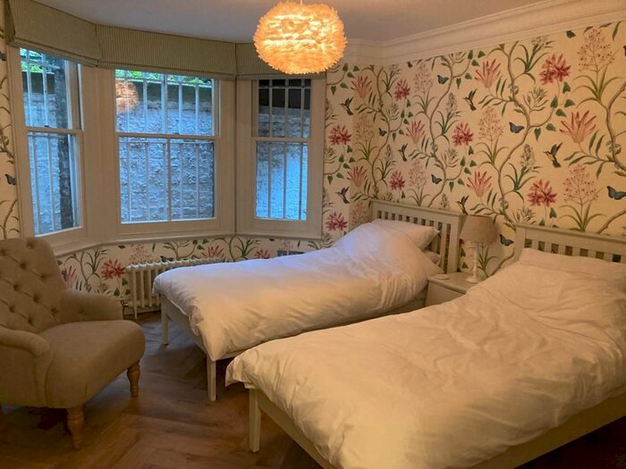 2 Bedroom Detached House To Rent In Weatherby Place, London, SW7