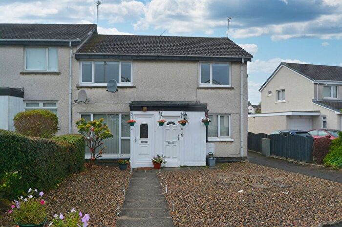 2 Bedroom Flat For Sale In Dochart Crescent, Polmont, FK2