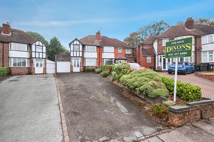 3 Bedroom Semi Detached House For Sale In Woodcote Road, Birmingham, West Midlands, B24