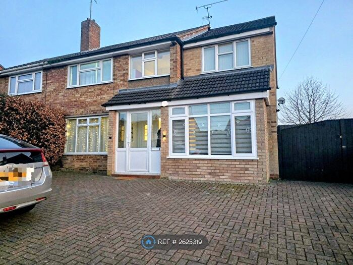 4 Bedroom Semi-Detached House To Rent In Porlock Avenue, Stafford, ST17