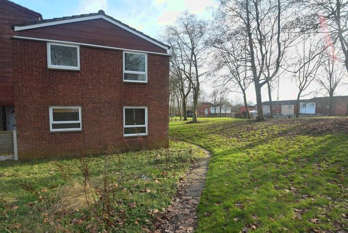 2 Bedroom Flat To Rent In Purbeck Dale, Dawley, Telford, TF4