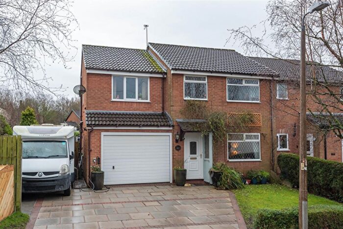 5 Bedroom Semi Detached House For Sale In Carr Meadow, Bamber Bridge, Preston, PR5