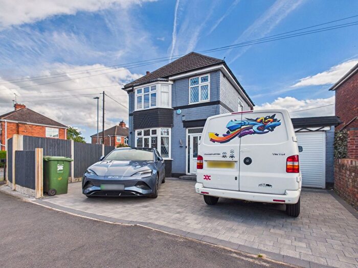 3 Bedroom Detached House For Sale In Lincoln Gardens, Scunthorpe, DN16