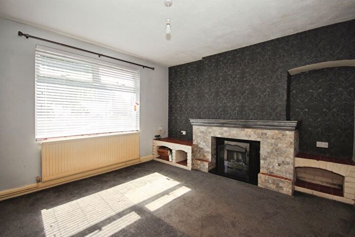 3 Bedroom End Terrace House For Sale In Engleton Road, Coventry, CV6