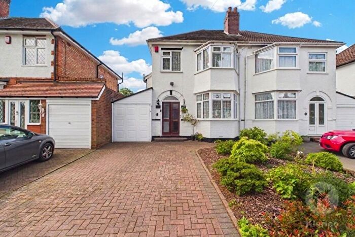 3 Bedroom Semi Detached House For Sale In Dalbury Road, Birmingham, B28
