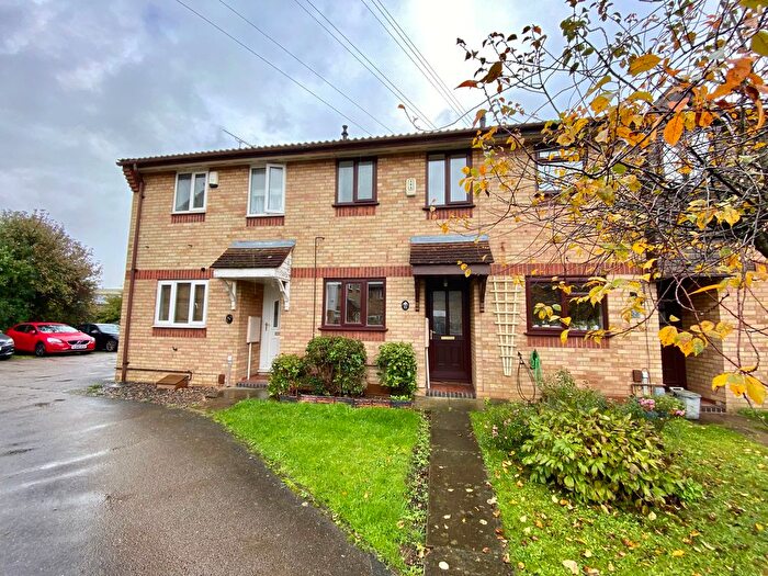 2 Bedroom Property To Rent In Lansdowne Walk, Peterborough, PE2