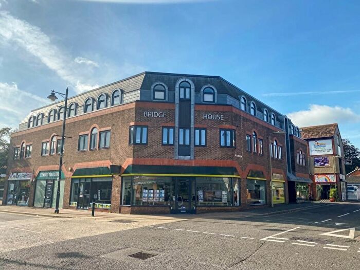 1 Bedroom Flat For Sale In Church Road, Fleet, GU51