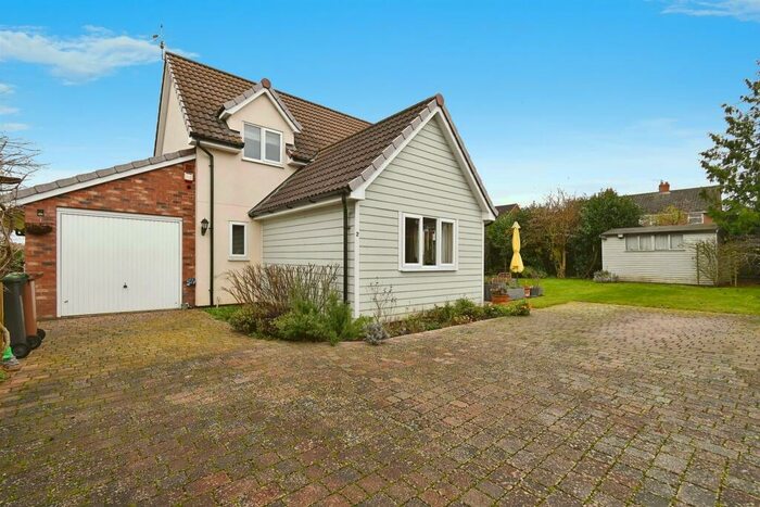 3 Bedroom Detached House For Sale In Soers Close, Thorndon, Eye, IP23