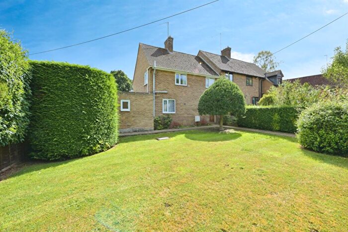 3 Bedroom Semi-Detached House For Sale In Spring Close, Boughton, Northampton, NN2