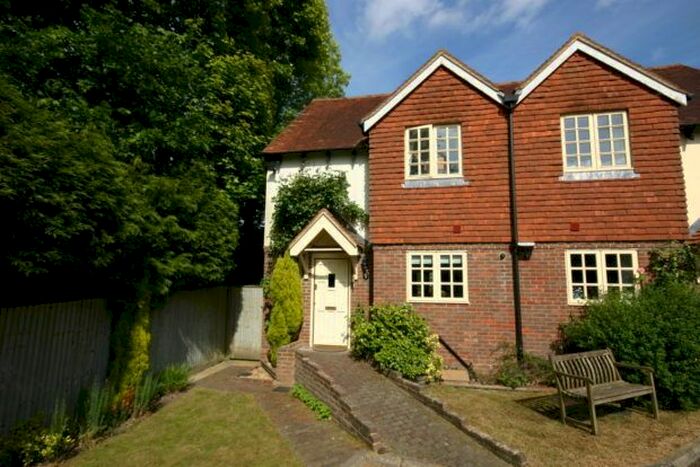 3 Bedroom Semi-Detached House To Rent In Hillcrest, Horsted Keynes, RH17
