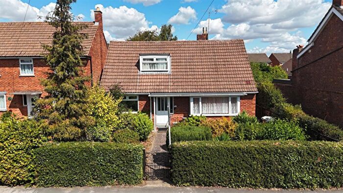 2 Bedroom Detached Bungalow For Sale In Church Road, Longlevens, Gloucester, GL2