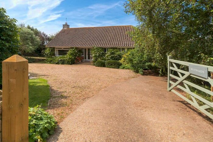 4 Bedroom Detached Bungalow For Sale In Hulverstone, Newport, PO30